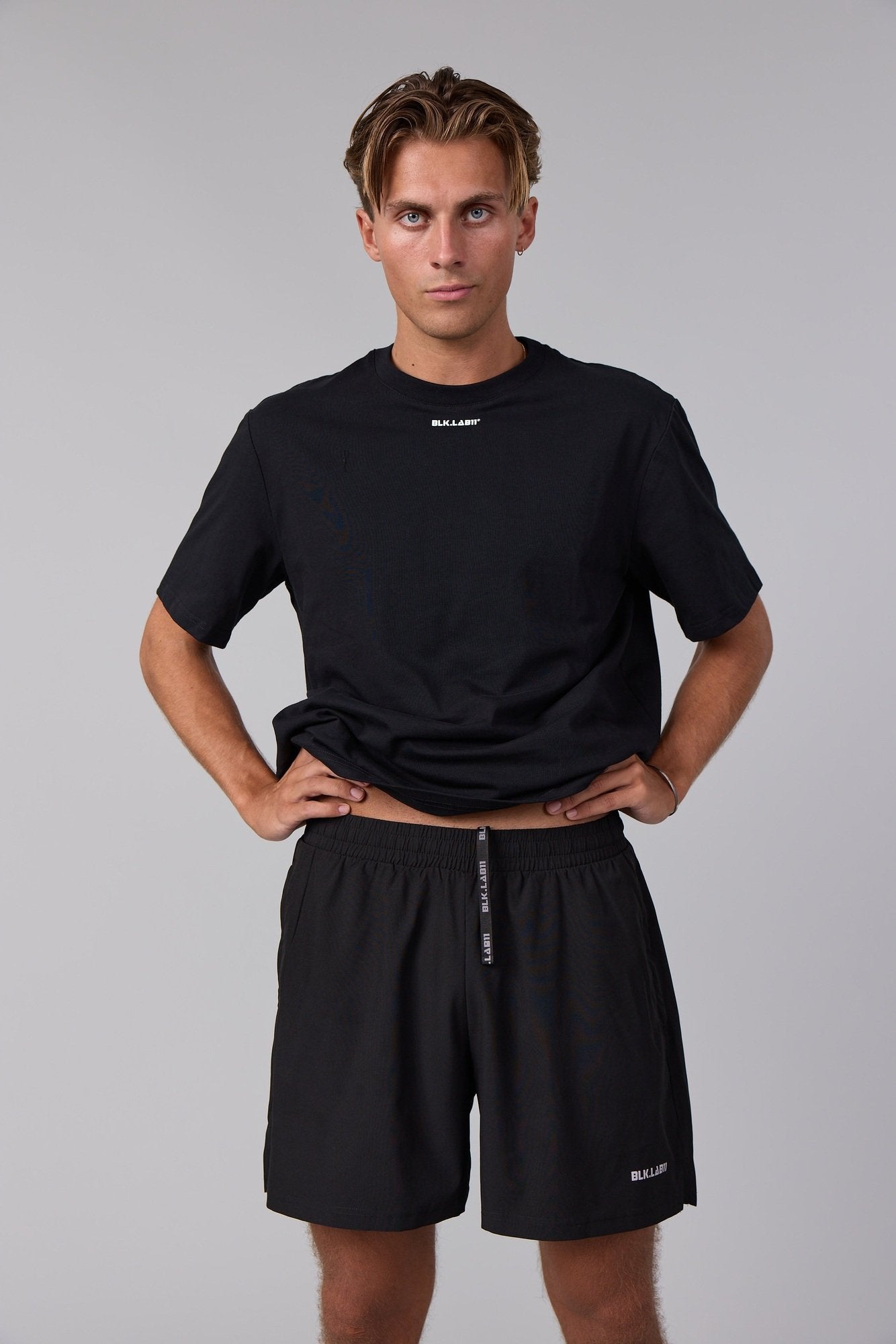 11AUTHENTIC DRY FIT SHORTS